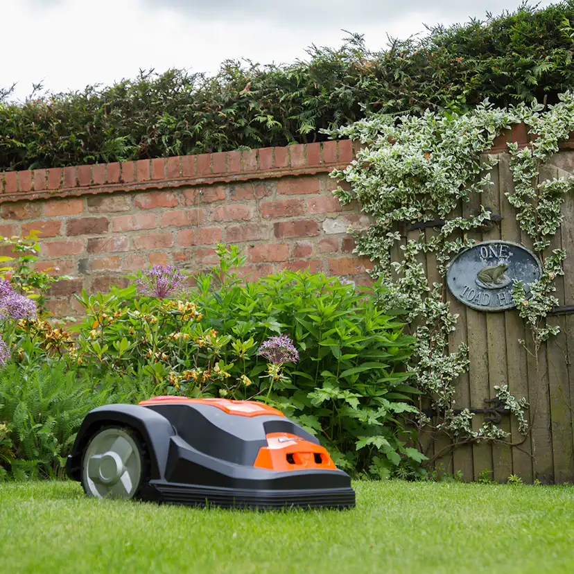 Yardforce Robotgräsklippare SA 650B ECO med APP