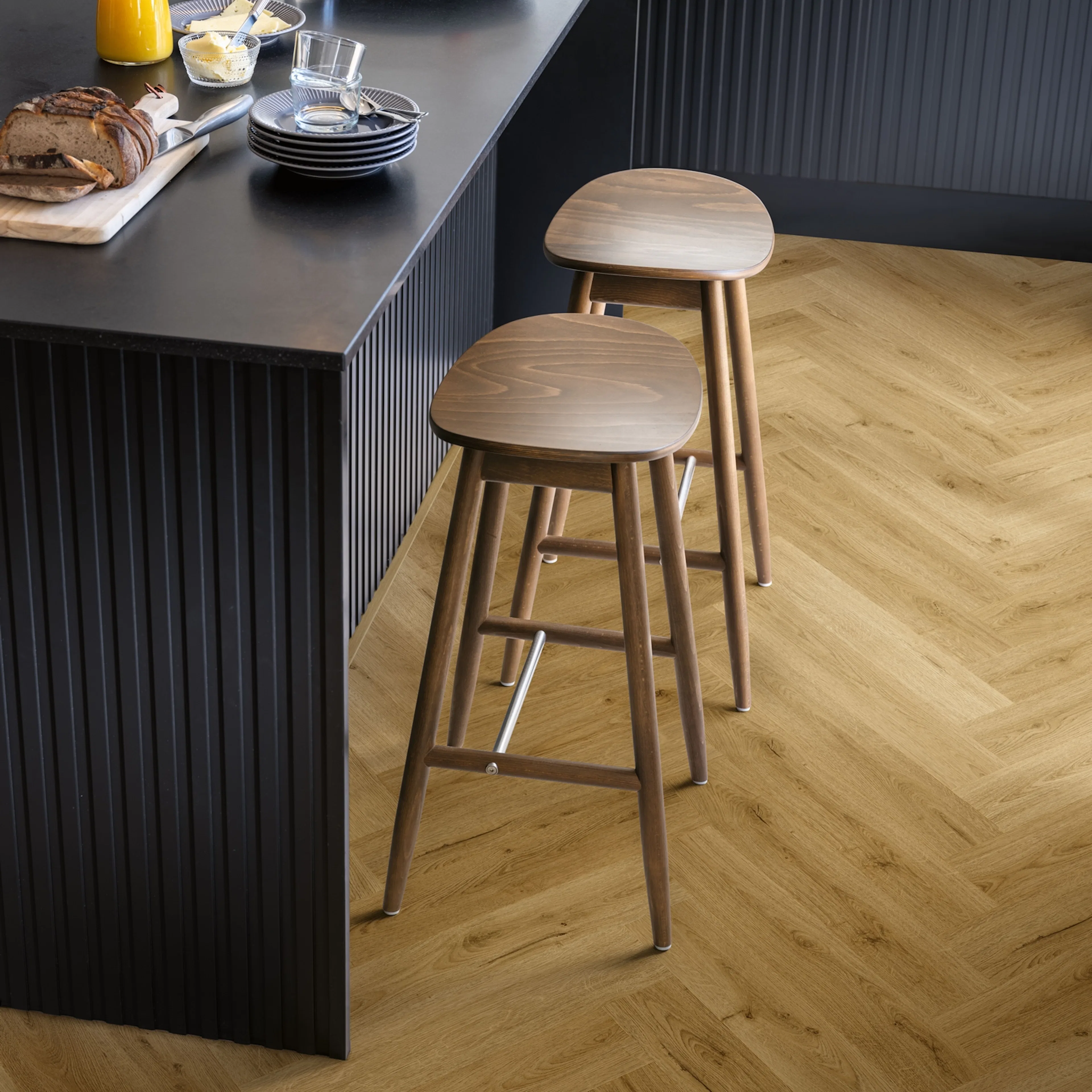 Vinylgolv Pergo Voxnan Pad Pro, Fiskbensmönstrad Ekimitation med Unizip® Click-System