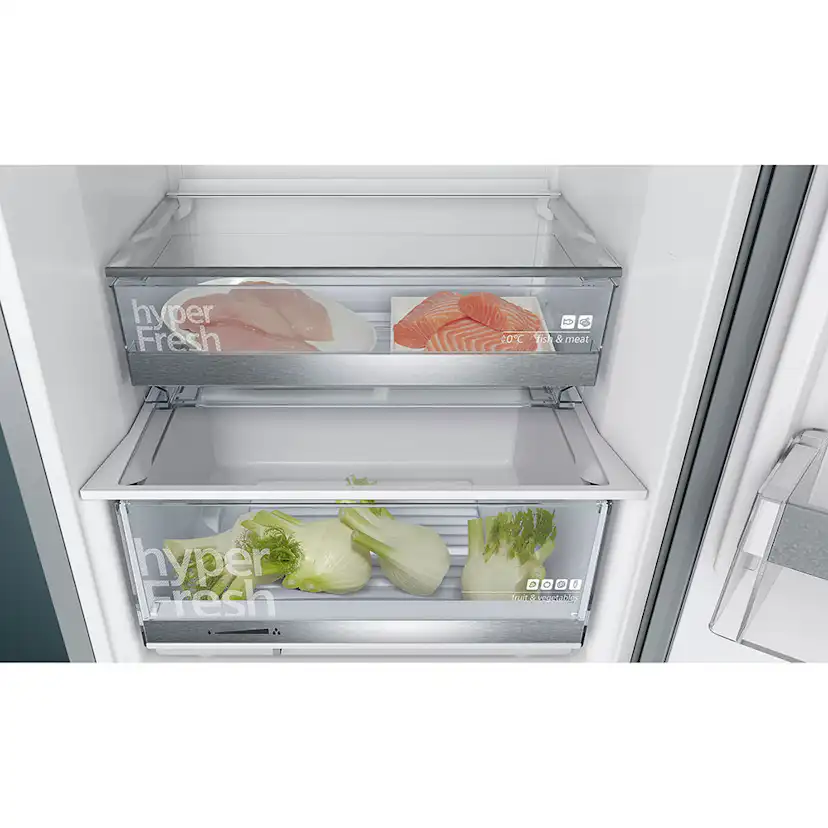 Fristående Kyl & Frys Siemens iQ500 KG36EAICA med lowFrost-teknik och LED-belysning