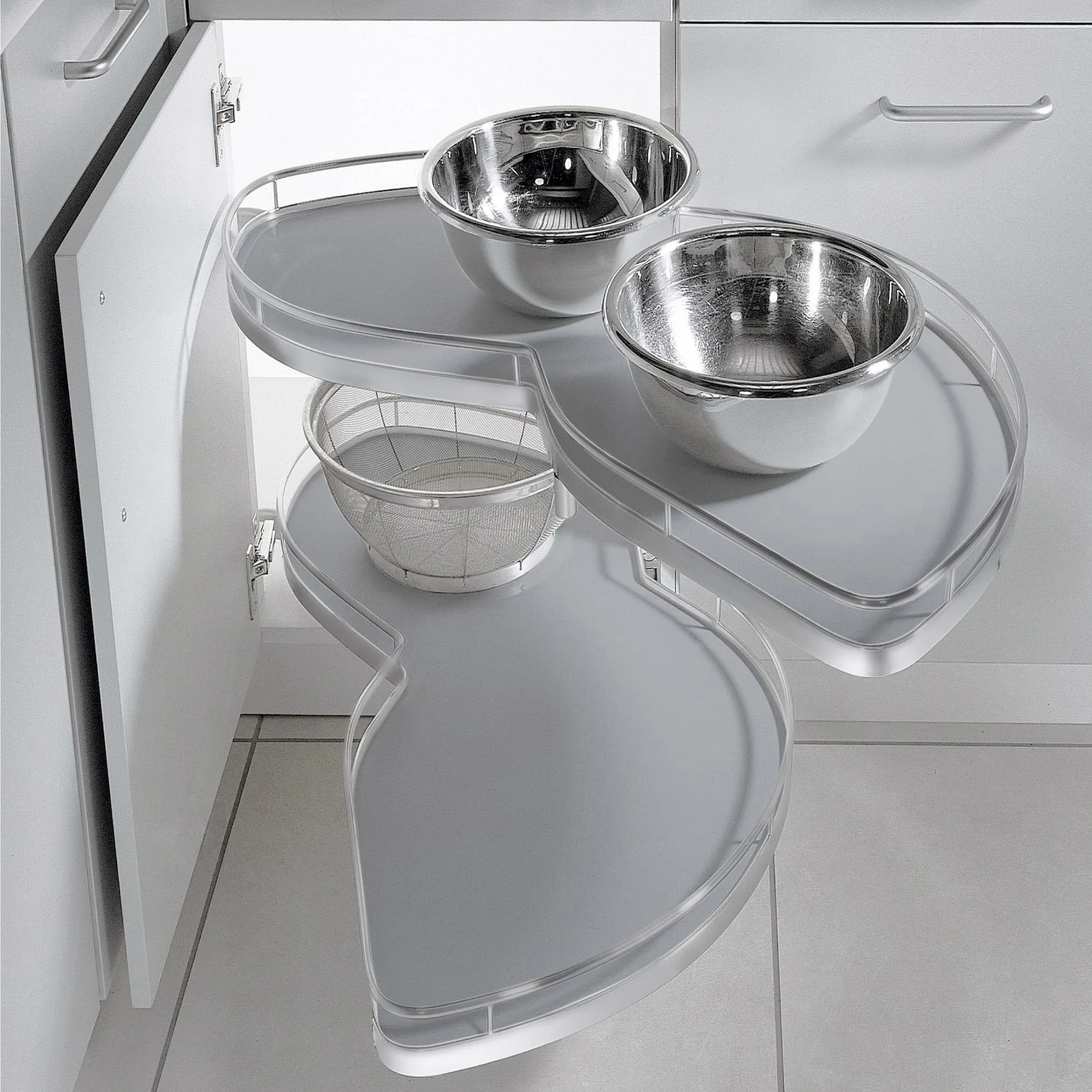 Hörnskåpsutdrag Theofils Kesseböhmer Lemans II Arena Classic Grå/Silver