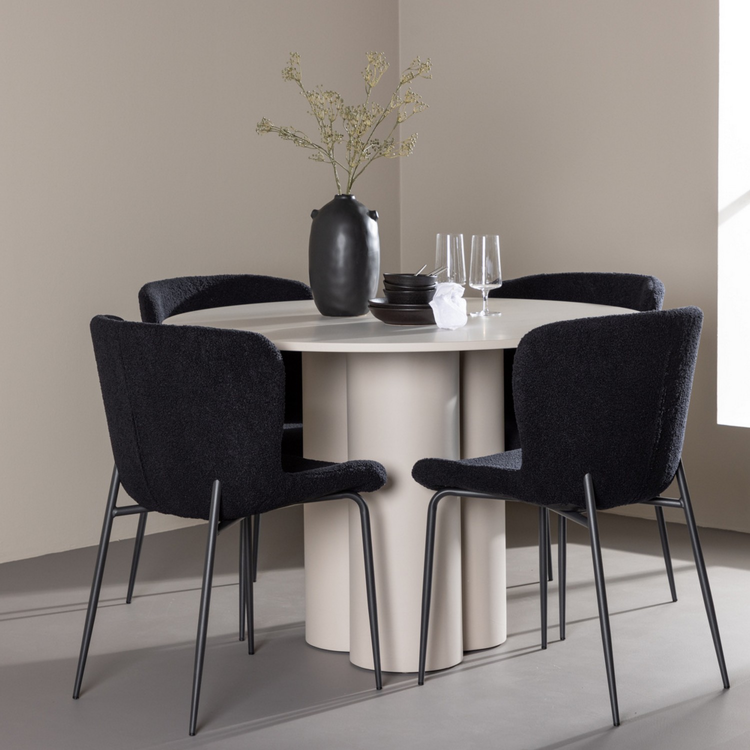 Matbord Venture Home Olivia