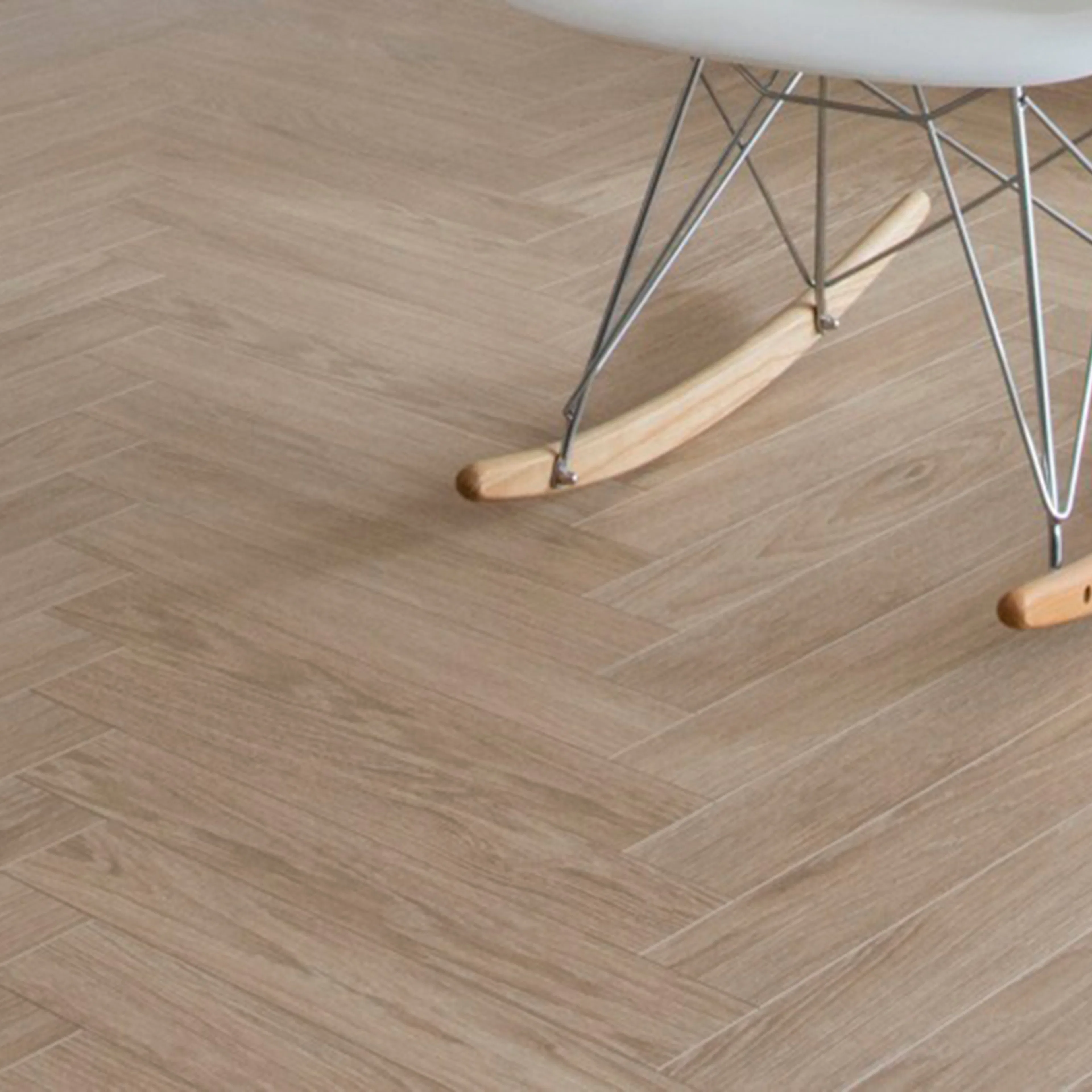 Laminatgolv BerryAlloc Chateau+ Charme Ljus Natur A+B Fiskbensgolv