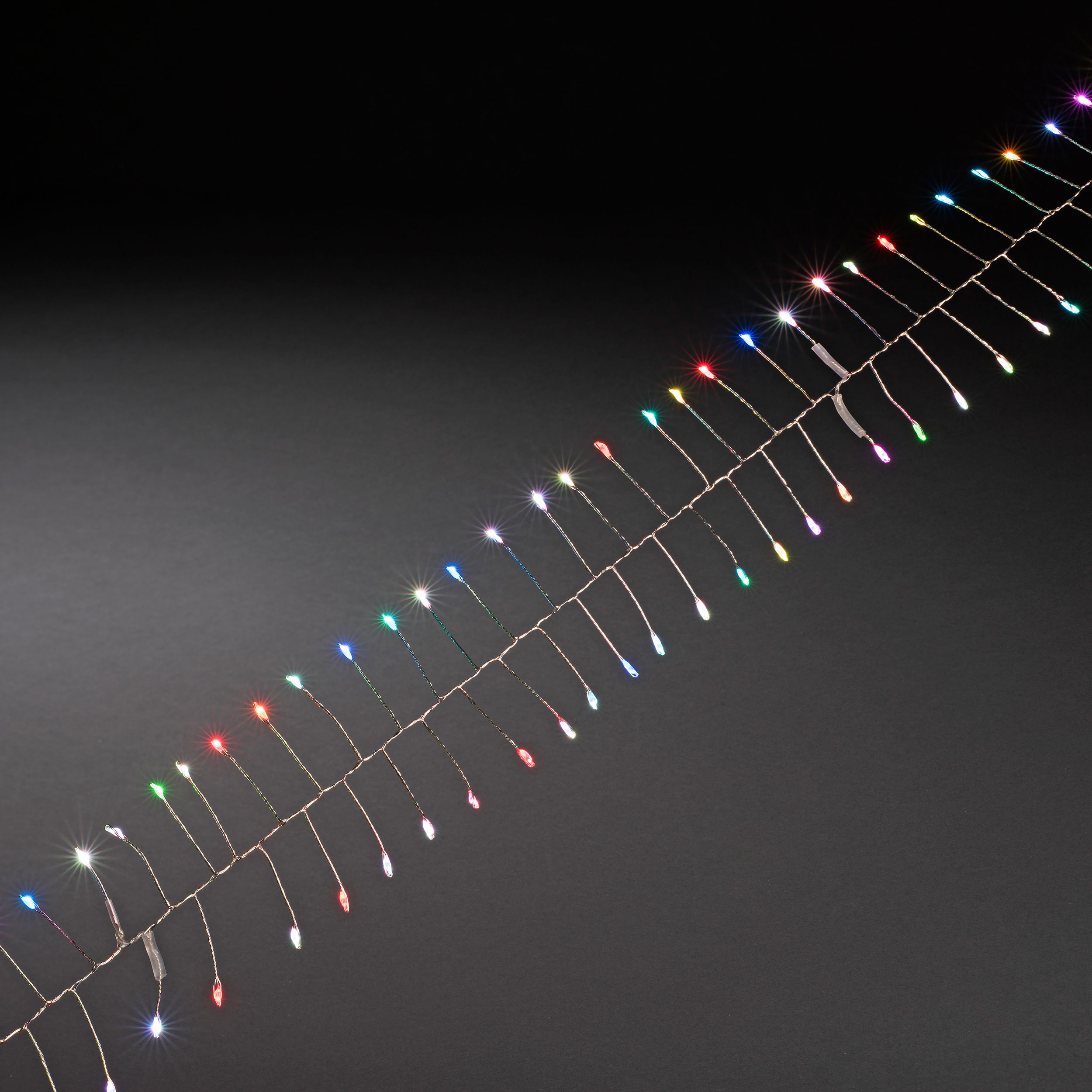 Ljusslinga Gnosjö Konstsmide Cluster RGB 4,3 m