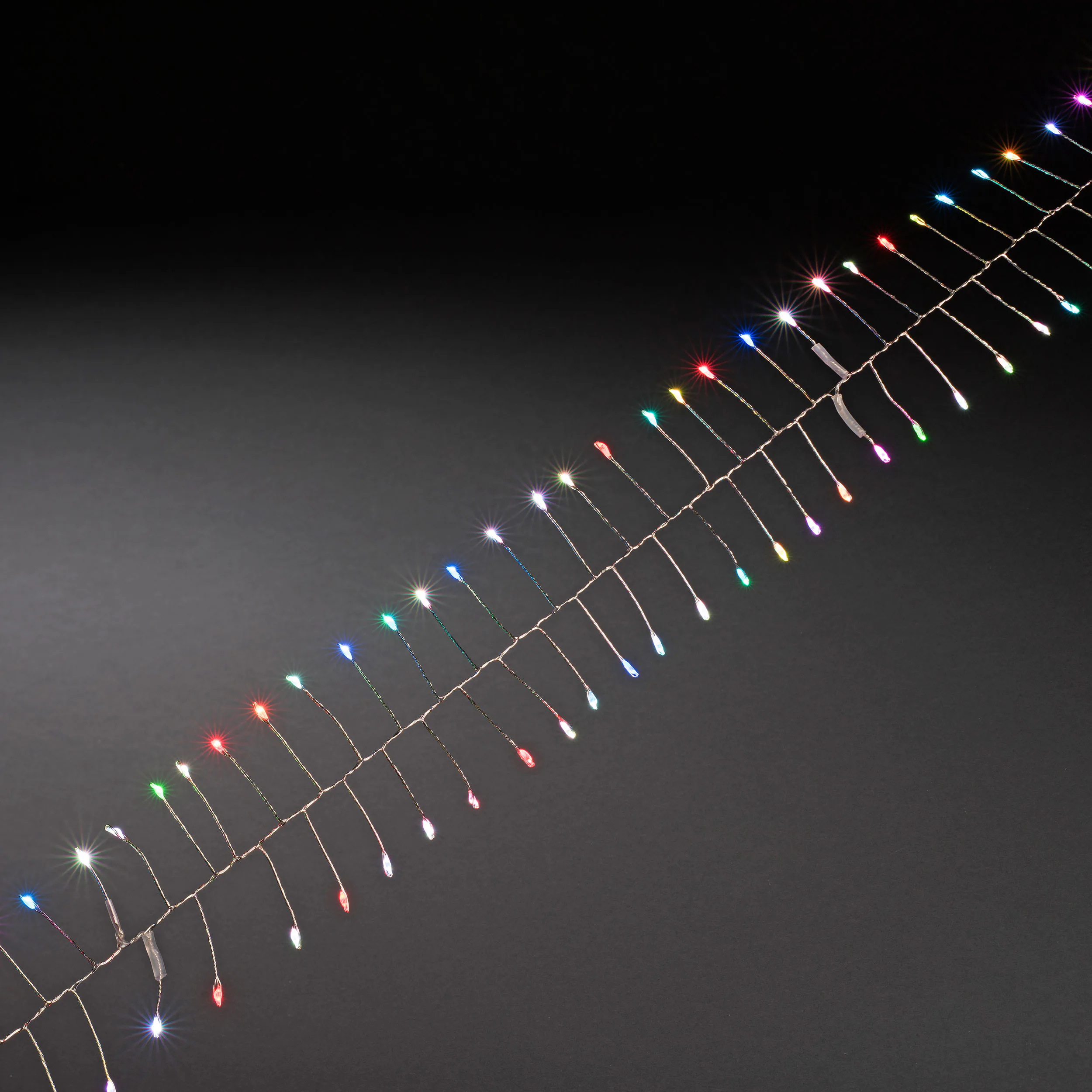 Ljusslinga Gnosjö Konstsmide Cluster RGB 4,3 m