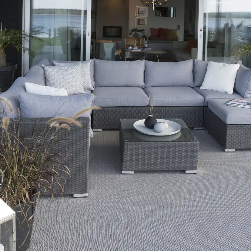 Loungebord / Divan Hillerstorp Madison i Konstrotting med Glas och Dyna