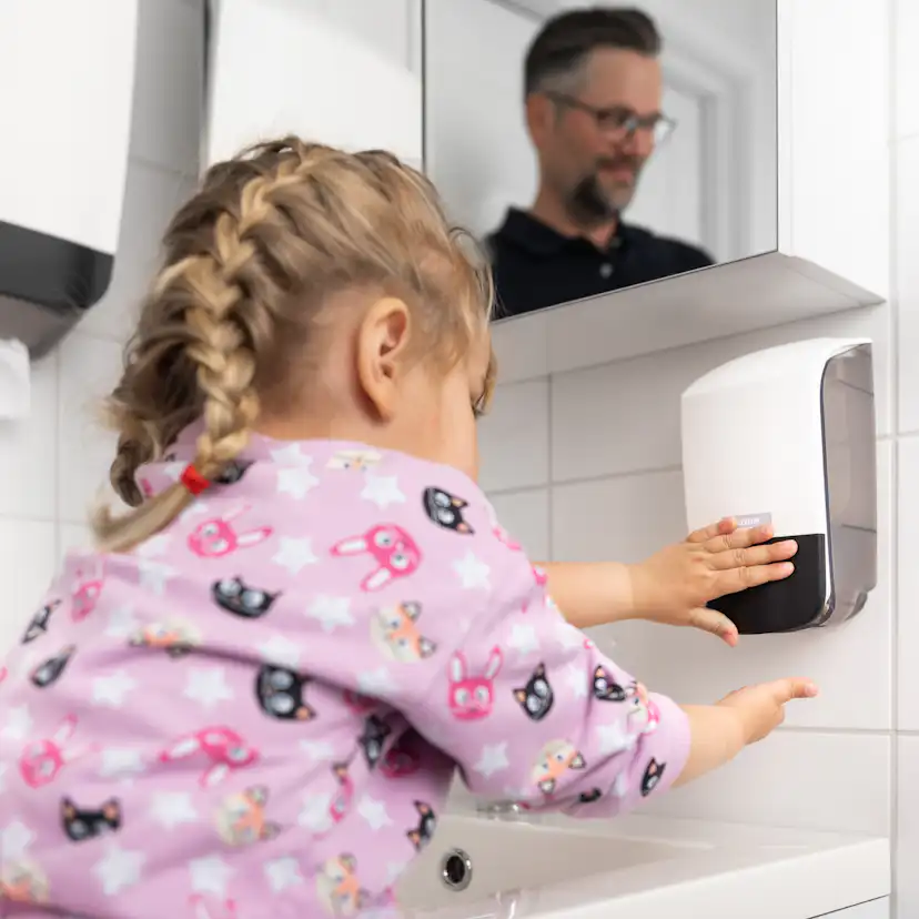 Tvåldispenser Katrin Plast 500 ml