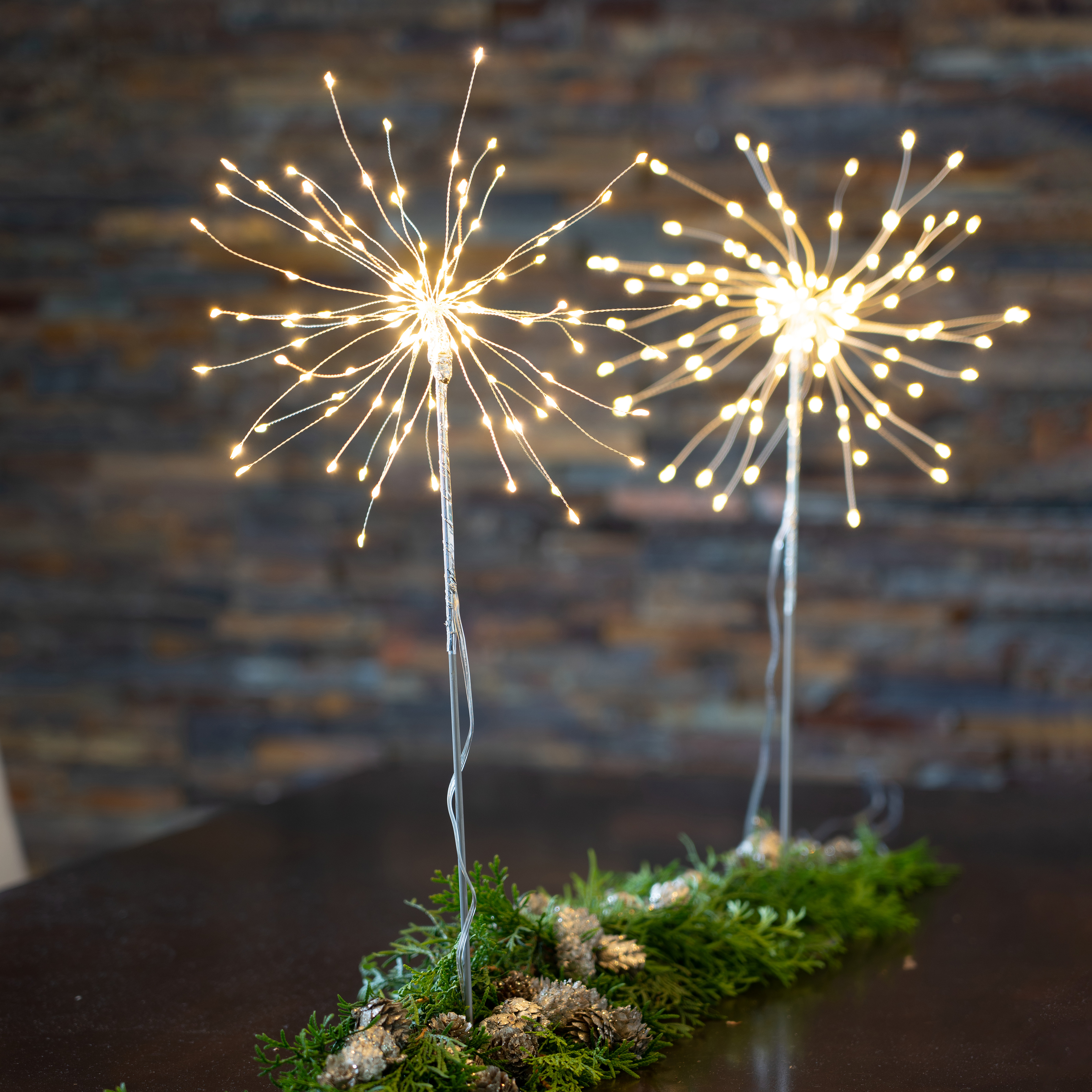 Adventsstjärna Star Trading På Fot Firework 120 LSil