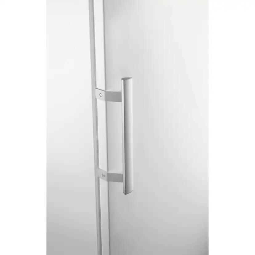 Frysskåp Electrolux LUC4NE23WL NoFrost 175 cm
