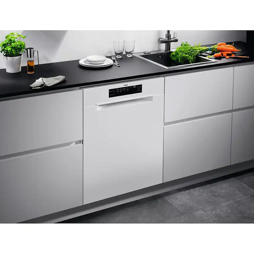 Integrerad Diskmaskin AEG FBB63647PW Helintegrerad 60 cm Vit