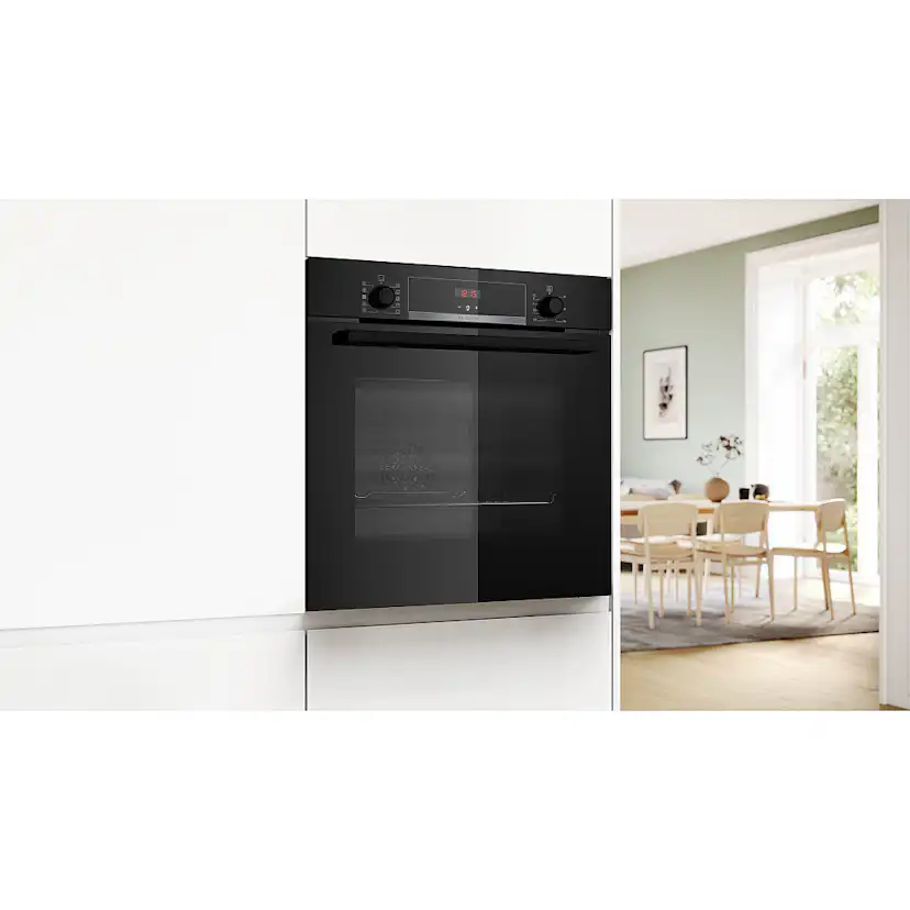 Inbyggnadsugn Bosch HQA534BB3 Serie 4 Svart med Ångfunktion och Avancerad Varmluftsteknik
