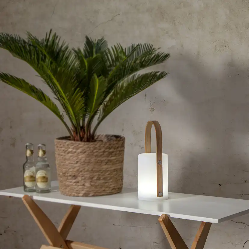 Uppladdningsbar Lampa Star Trading Lykta Lisa LED