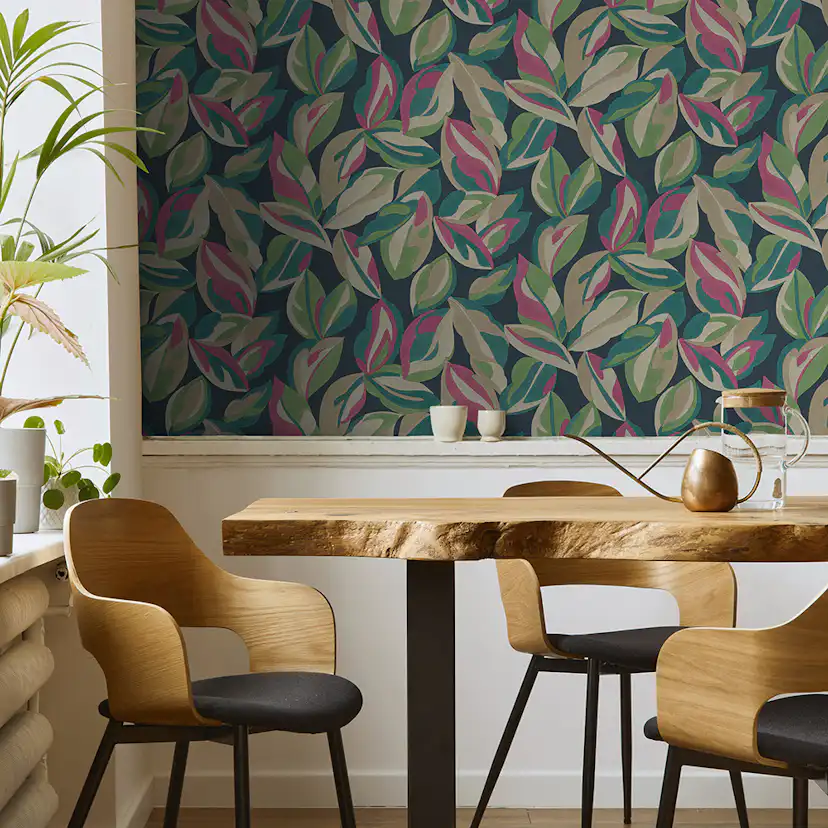 Tapet Holden The Lost Gardens Nicolai Leaf Navy 91590