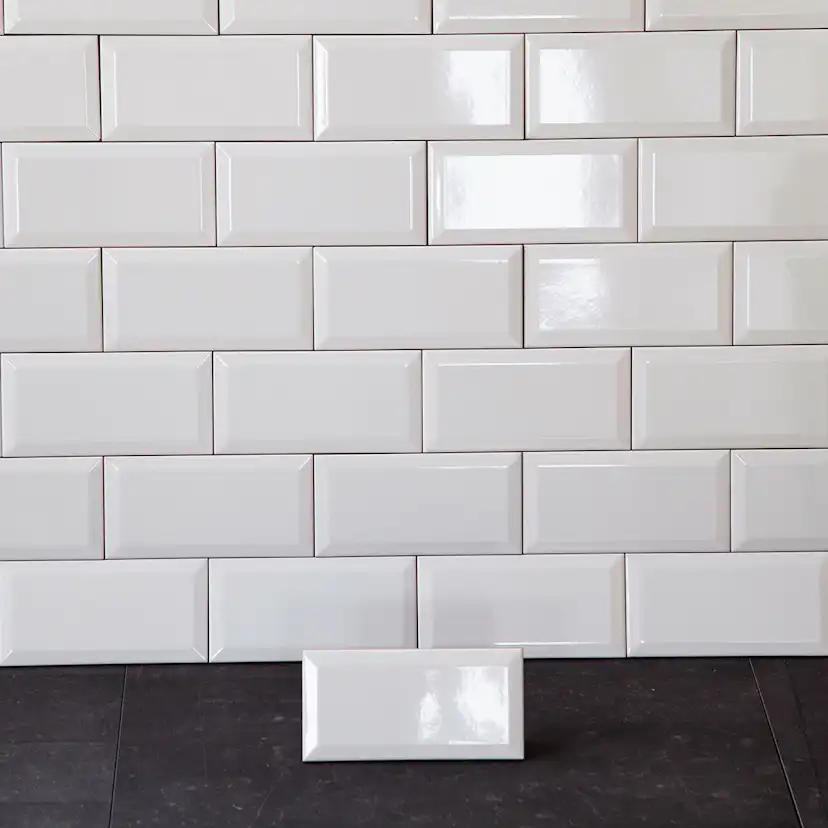 Kakel Arredo Color Vit Metro Biselado Blank 10x20