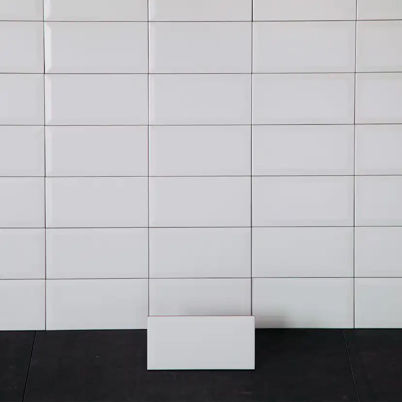 Kakel Color Vit Metro Biselado Matt 10x20 cm