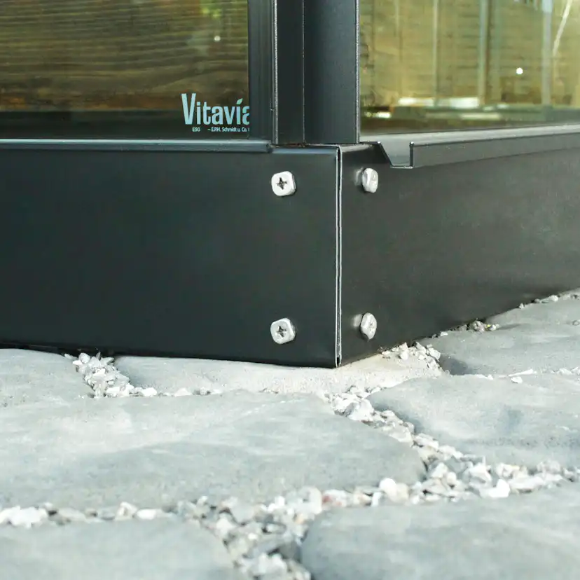 Stålsockel Vitavia Svart Galvaniserat Stål för Växthus 125mm, 7,5m²