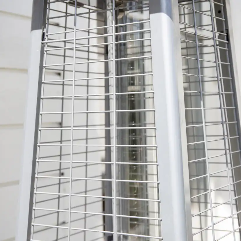 Terassvärmare Venture Home Hottie Square, Stående Gasolvärmare Utomhus i Aluminium