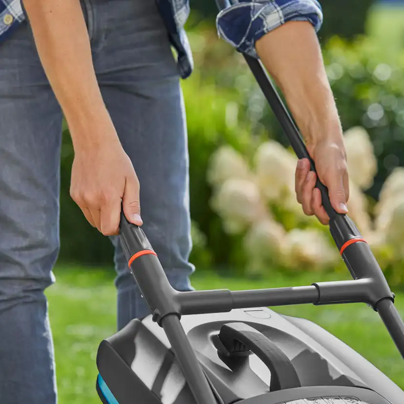 Elektrisk Gräsklippare Gardena PowerMax 37/1800