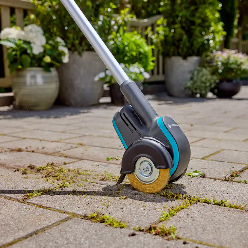 Plattrensare Gardena Batteridriven EasyWeed exkl Batteri