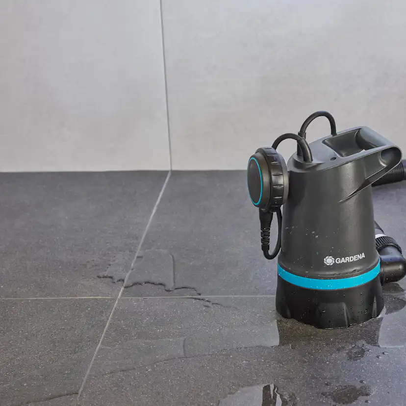 Pump Gardena Basic 20000 Dränkbar För Rent Vatten