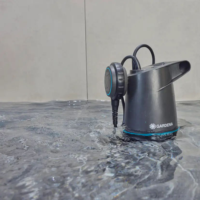 Pump Gardena Basic 20000 Dränkbar För Rent Vatten