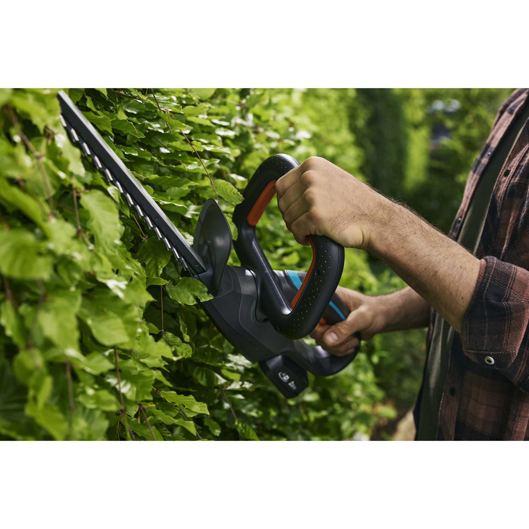 Häcksax Gardena EasyCut 45/18V P4A Med Batteri & Laddare
