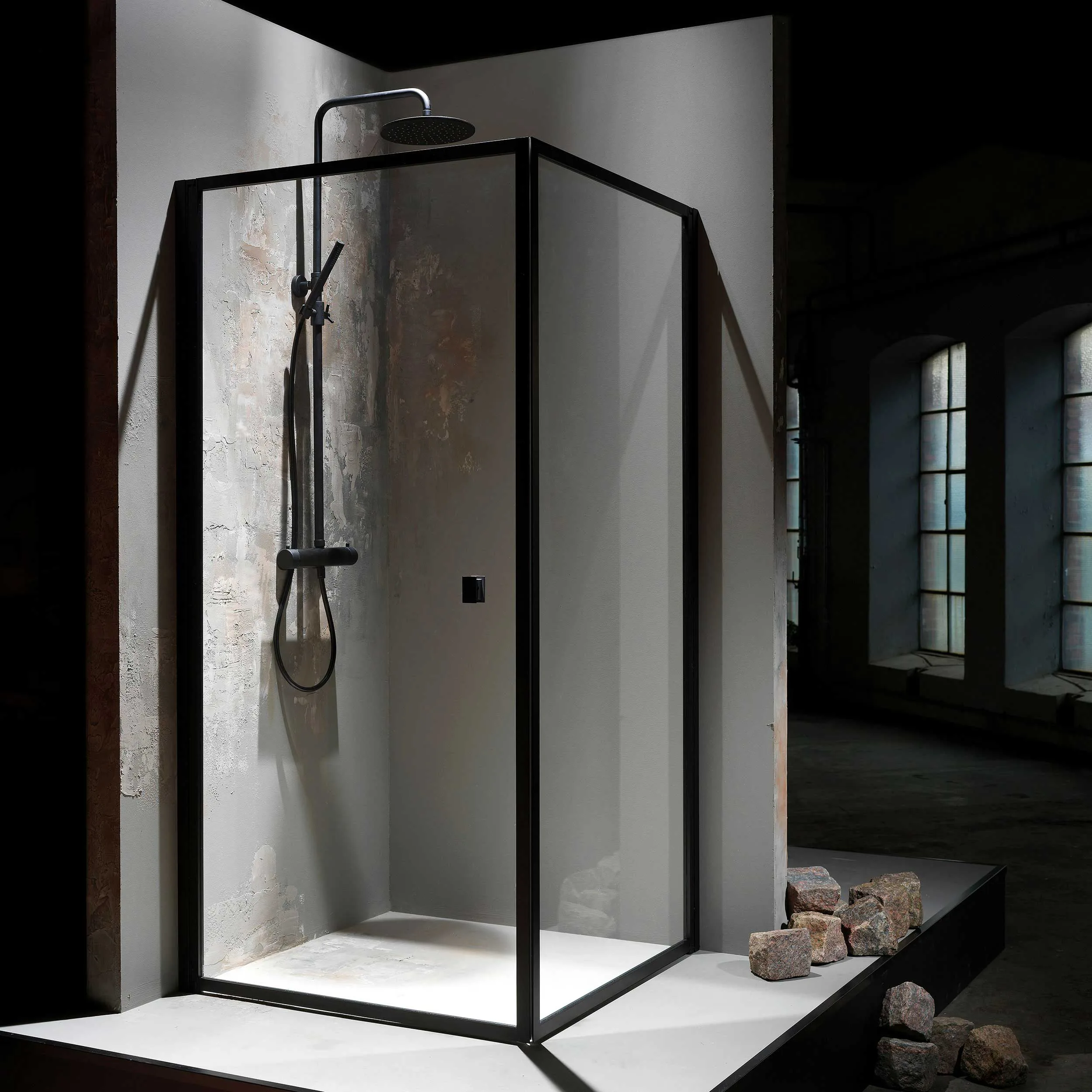 Duschhörn Macro Design Empire Swing Svart Klarglas