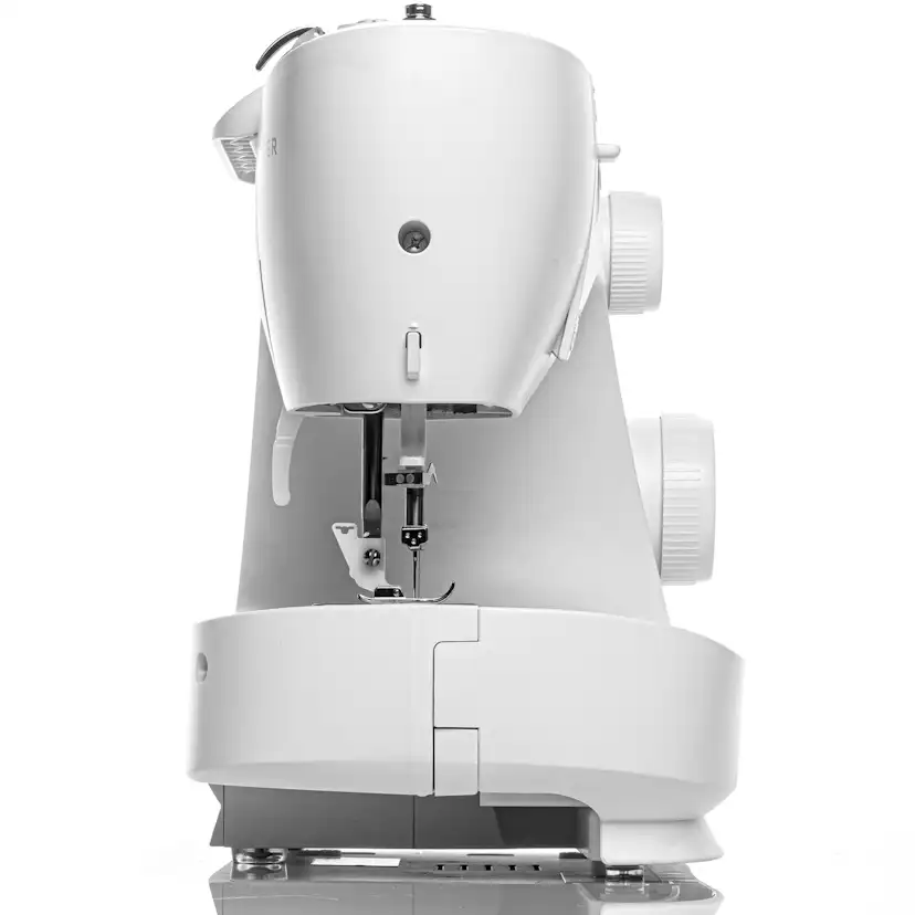 Symaskin Singer M2605 Vit LED med 21 Sömmar & Justerbar Stygnlängd