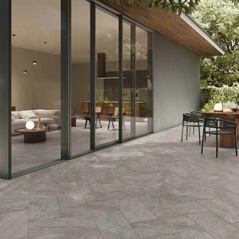 Klinker Lhådös Stone 30x60 cm Mörkgrå