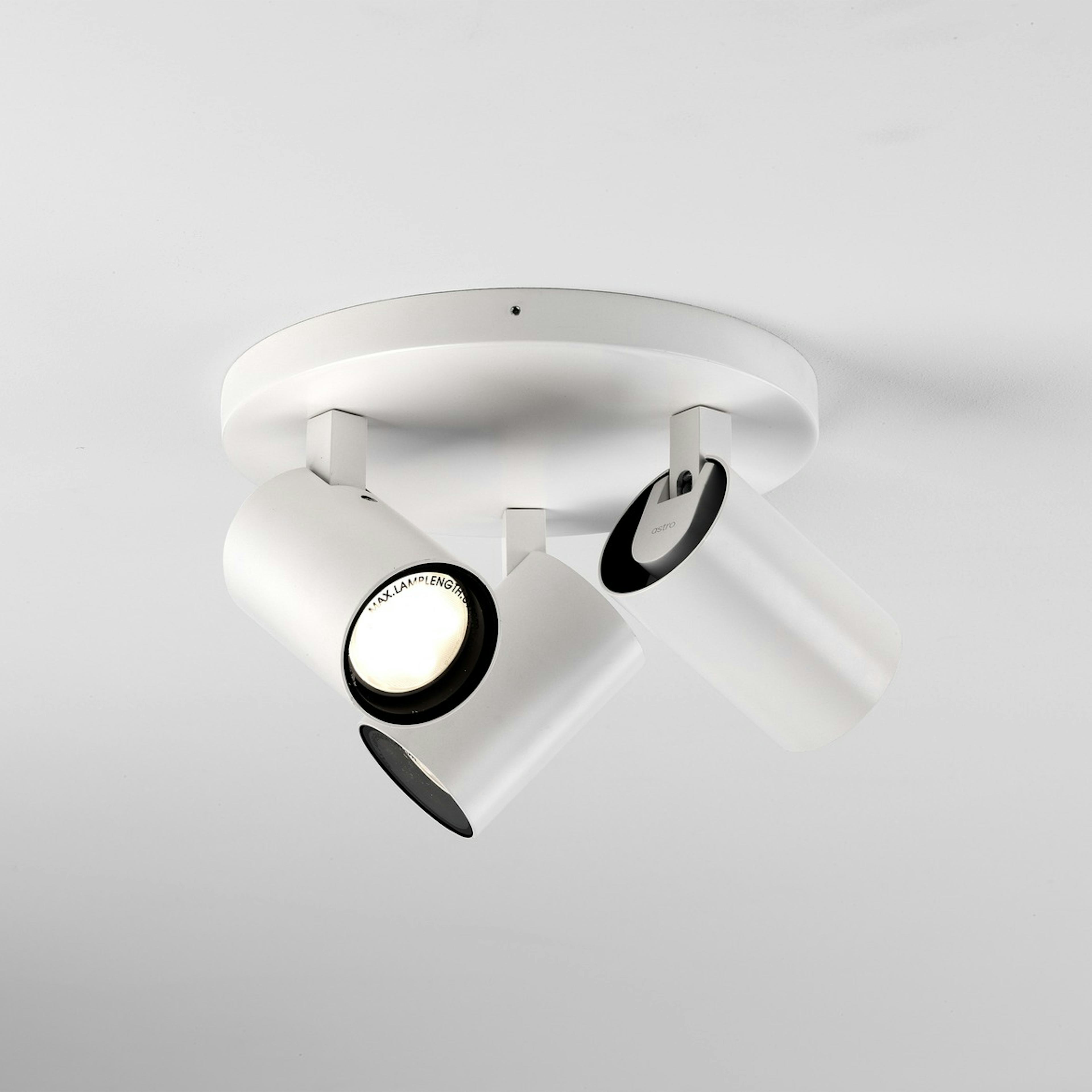 Spotlight Astro Aqua trippel rund