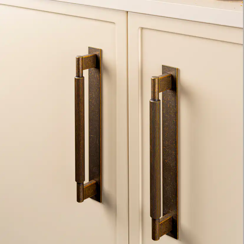 Handtag Beslag Design Arpa/bricka cc 192 mm