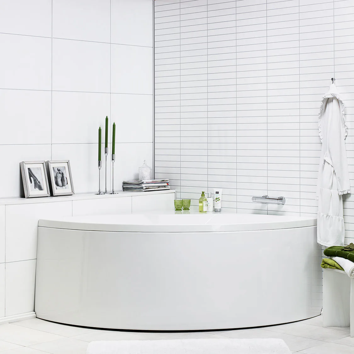 Badkar Noro Round 140