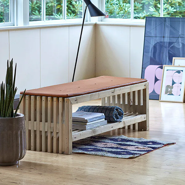 Trädgårdsbänk PLUS Rustik Design med Hylla 1380 mm