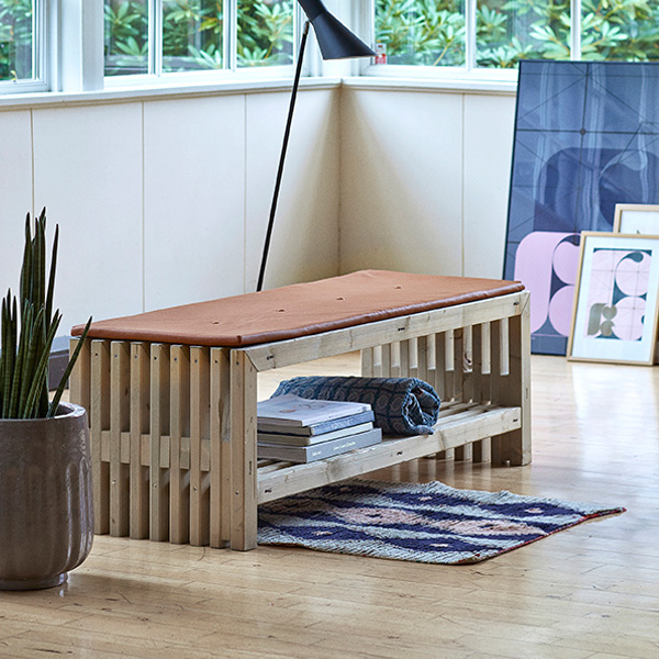 Trädgårdsbänk PLUS Rustik Design med Hylla 1380 mm