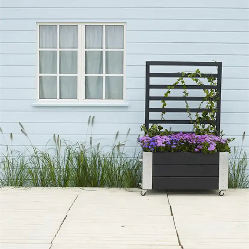 Blomlåda PLUS Cubic med Spalje Svart 87x50x130 cm