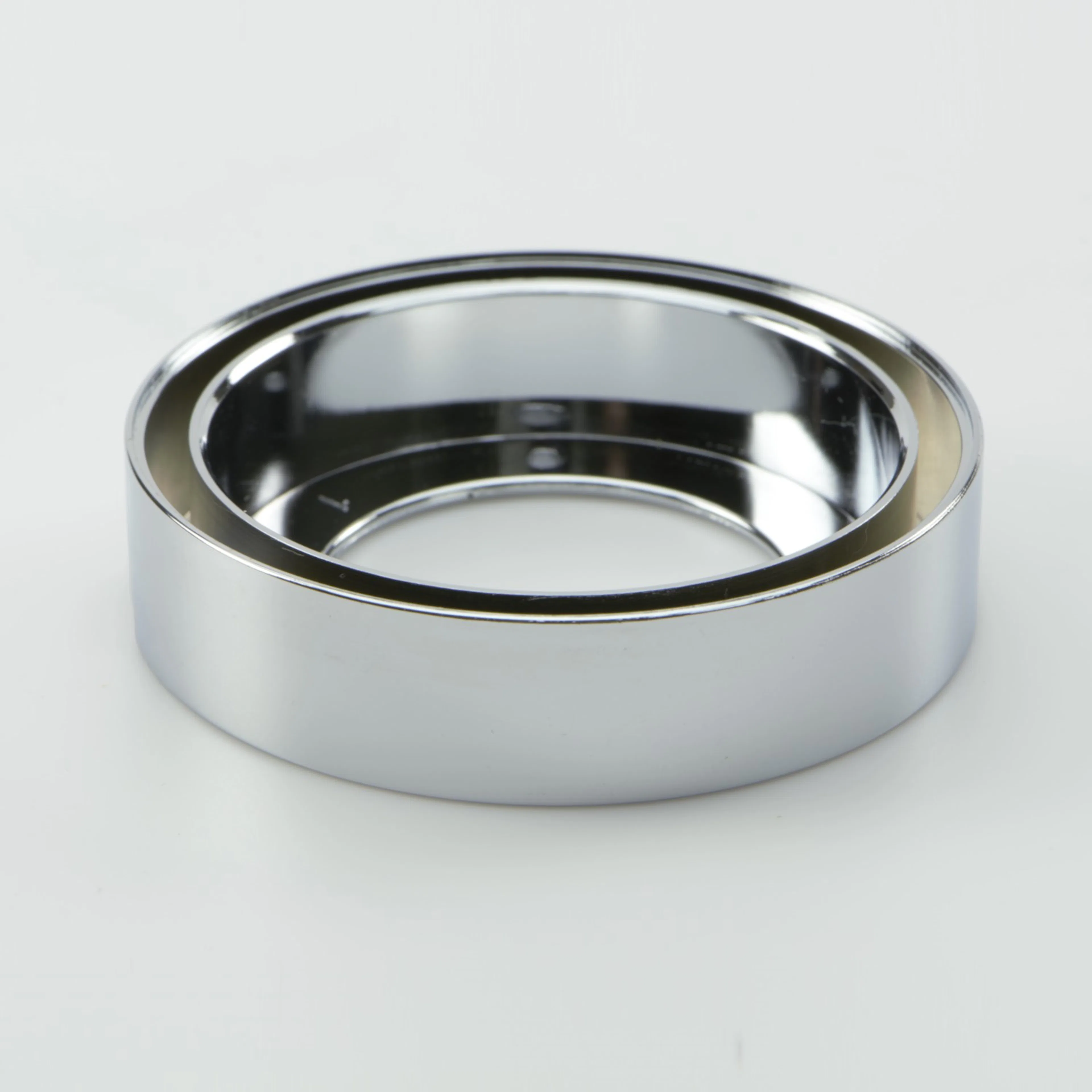 Distansring Beslag Design Atom