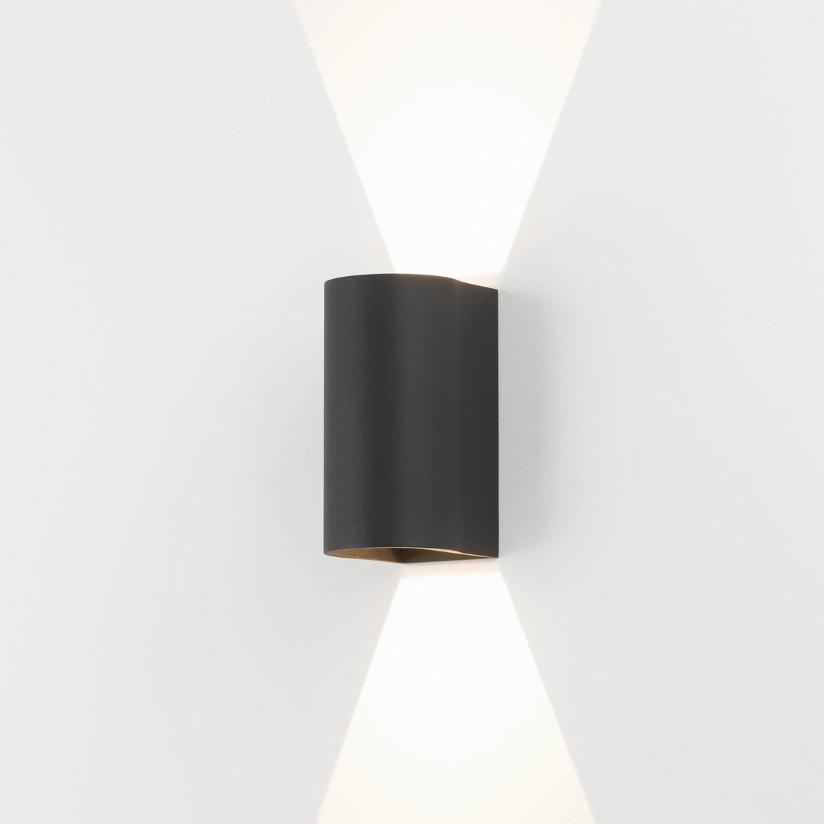 Vägglampa Astro Dunbar 160