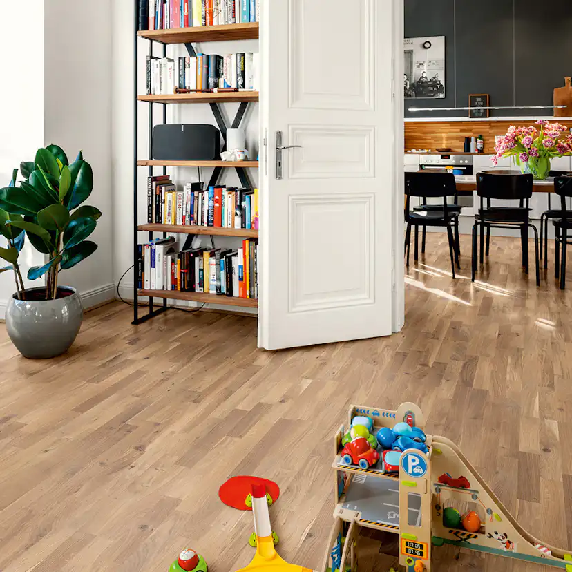 Parkettgolv Berg & Berg Ek L Vild Borstad Vitolja 3-Stav