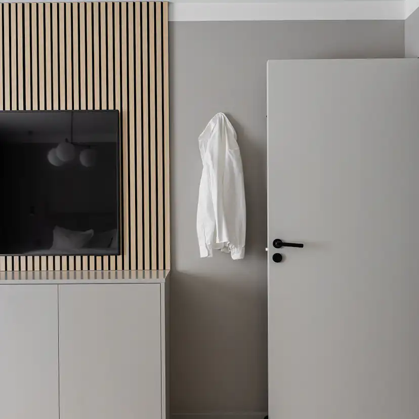 Akustikpanel Wood on wall Ek Vitlackad