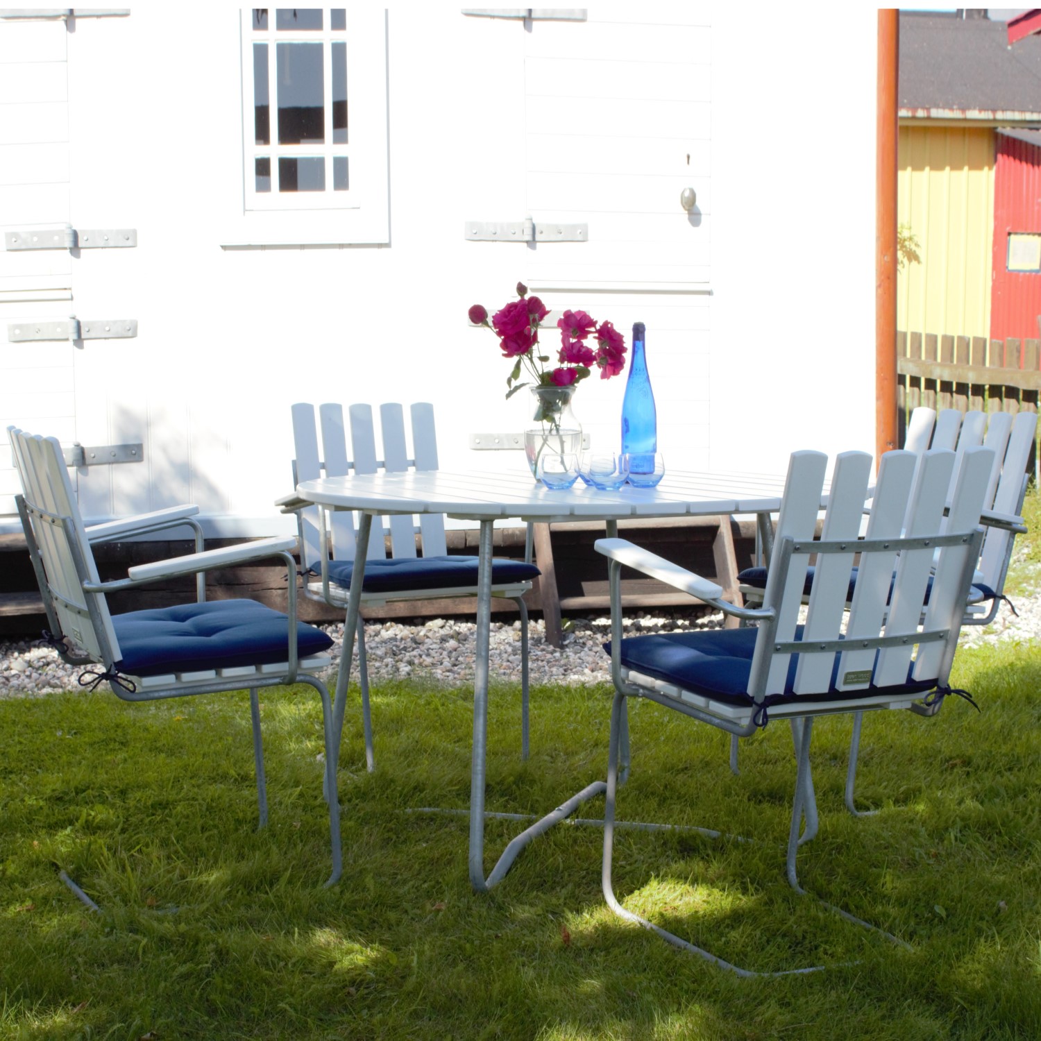 Matgrupp Utomhus Eden Wood Amanda Ø100 cm med 4 Utefåtöljer