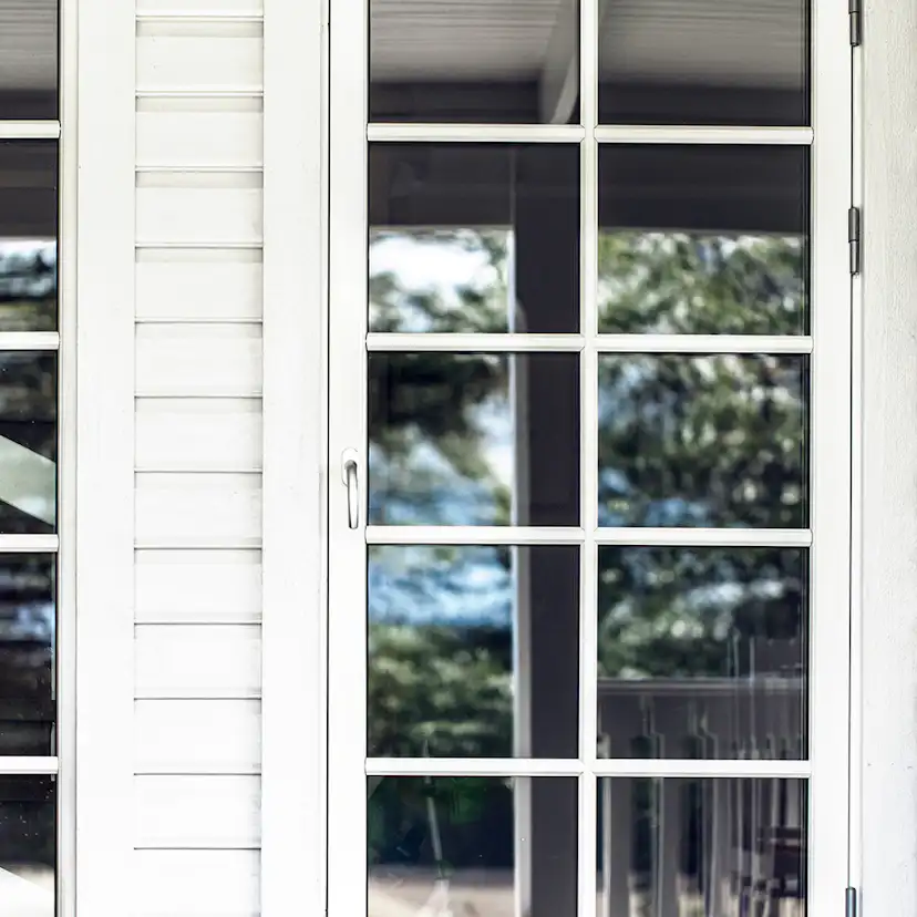 Fönsterdörr Outline Helglasad Enkeldörr 3-Glas Trä