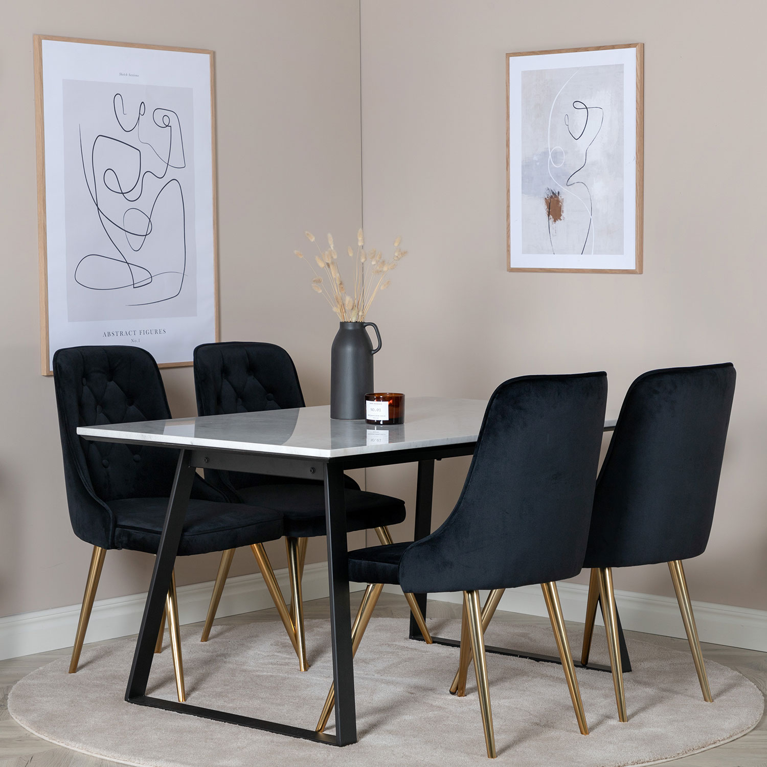 Matgrupp Venture Home Estelle med 4 Velvet Deluxe stolar