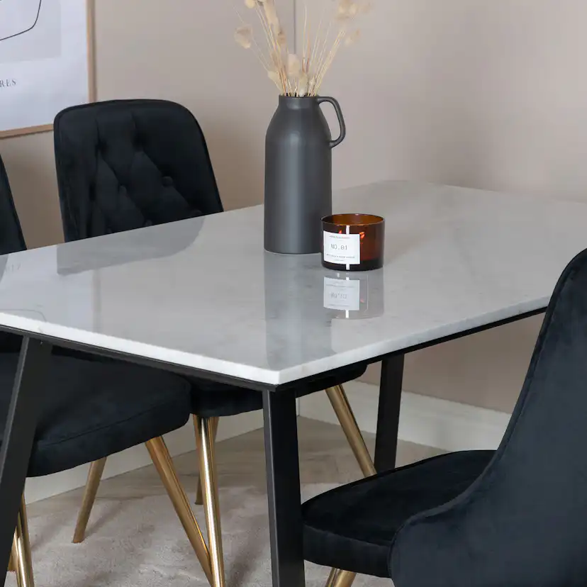 Matgrupp Venture Home Estelle med 4 Velvet Deluxe stolar