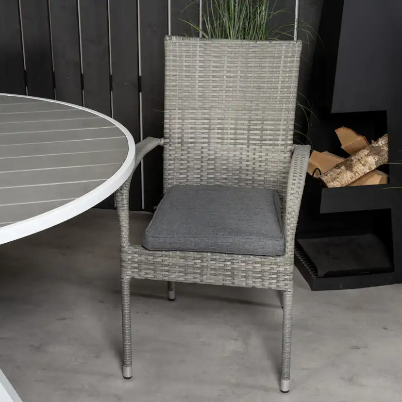 Matgrupp Utomhus Venture Home Pincy Ø140 med 4 Asta Trädgårdsstolar