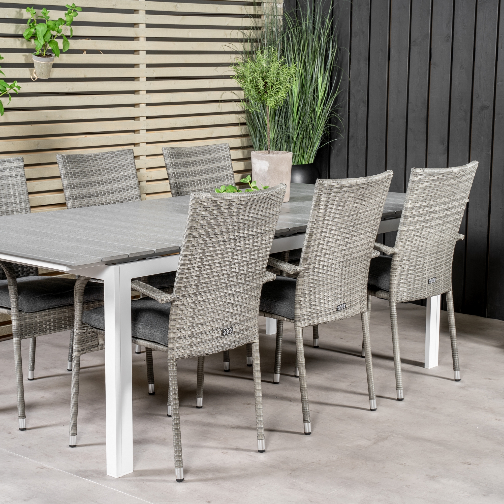 Matgrupp Venture Home Lova 224/324 med 6 Asta Stolar