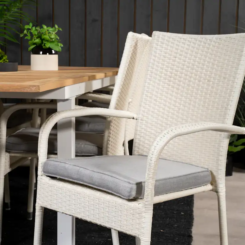 Matgrupp Venture Home Perla 160/240 med 8 Asta Stolar