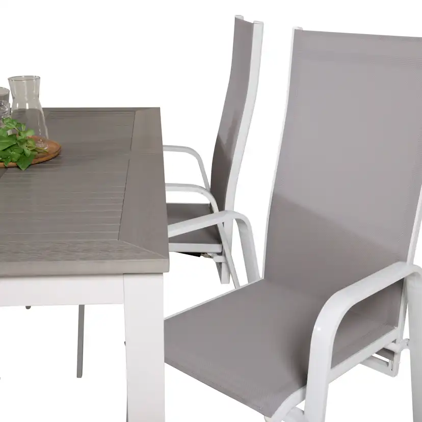 Matgrupp Venture Home Aleyna 152/210 med 4 Copacabana Stolar