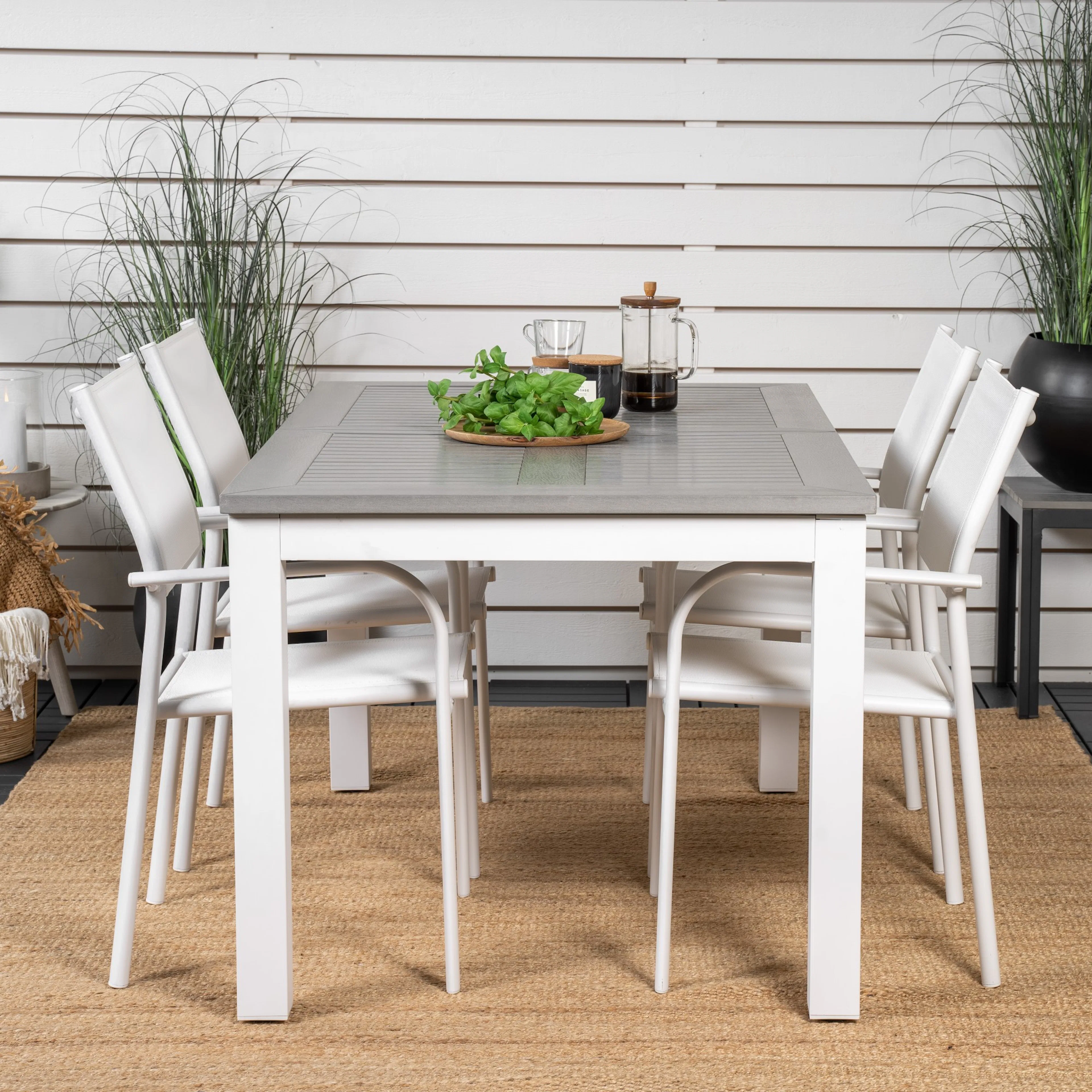 Matgrupp Venture Home Aleyna 152/210 med 4 Siri Karmstolar