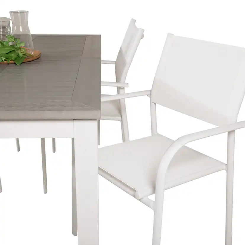 Matgrupp Venture Home Aleyna 152/210 med 4 Siri Karmstolar