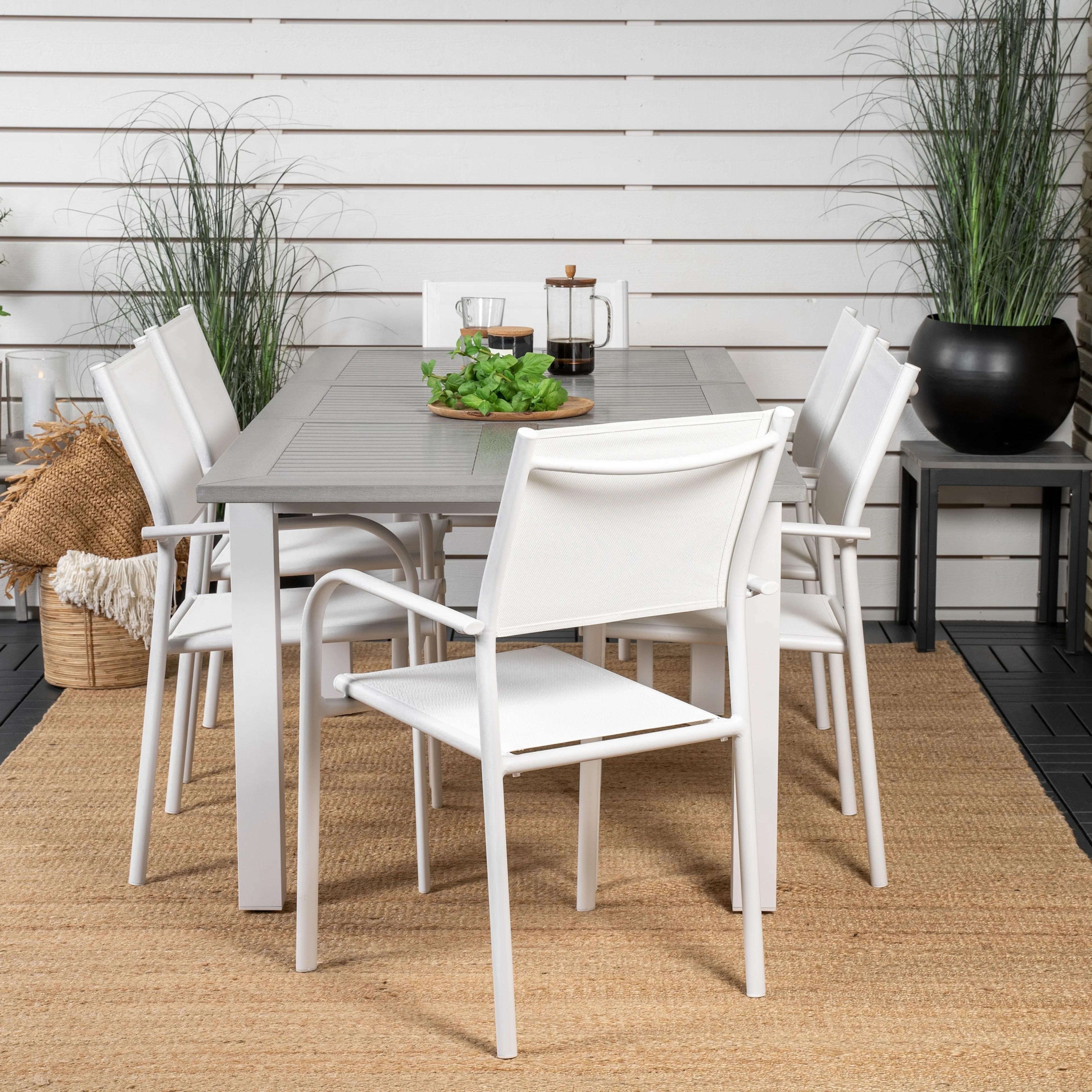 Matgrupp Venture Home Aleyna 152/210 med 6 Siri Karmstolar