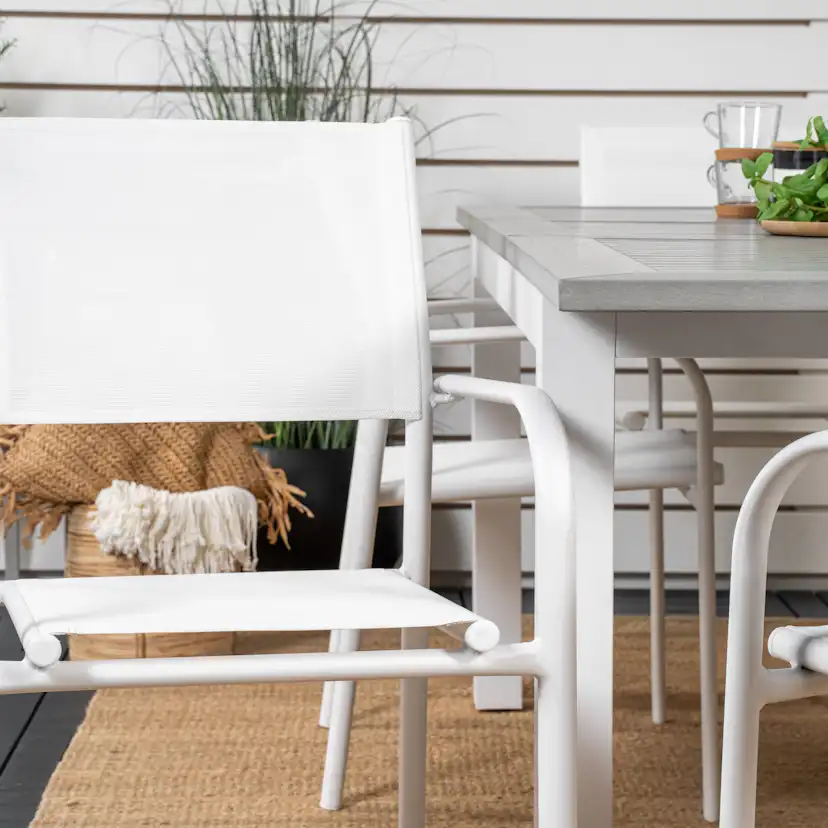 Matgrupp Venture Home Aleyna 152/210 med 6 Siri Karmstolar